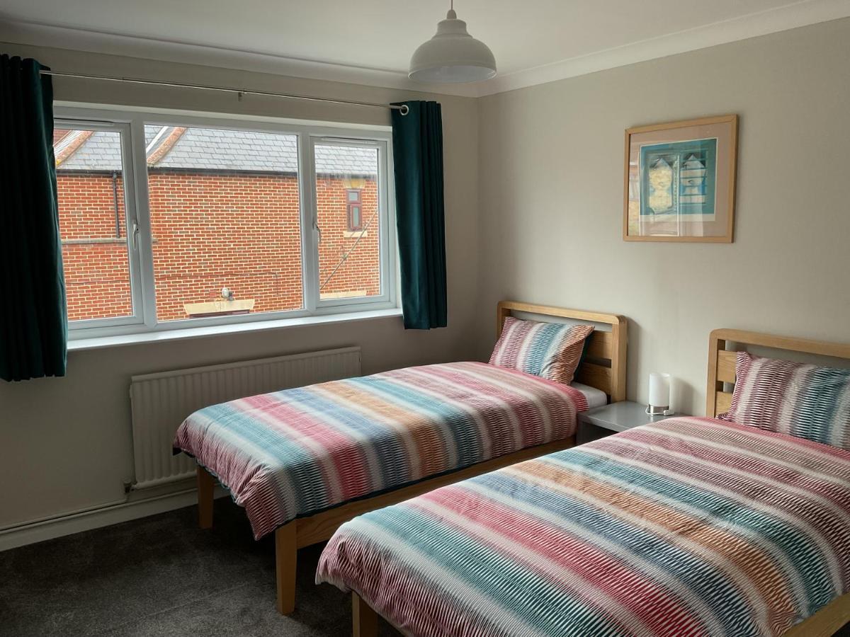 Large 2-Bedroom Maisonette With Free Parking Twickenham Exterior photo