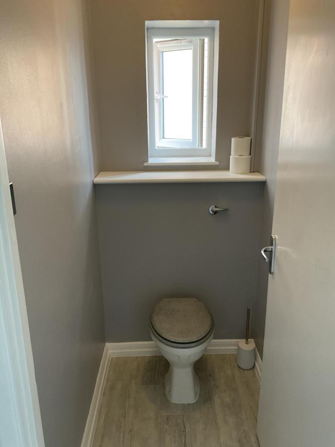 Large 2-Bedroom Maisonette With Free Parking Twickenham Exterior photo
